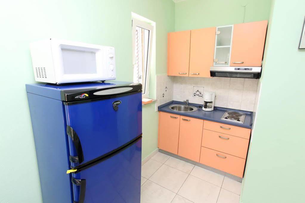 Apartmani Ukalovic Zadar Exterior photo